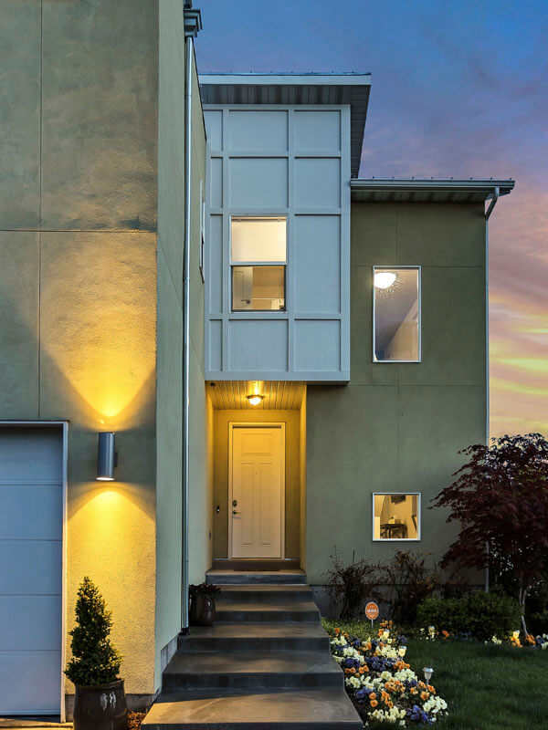 Luxury waterfront condo in Miami